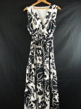 black lace trim cold shoulder extreme split maxi dress Pinot Grigio Long Sleeve Lace Maxi Dress | Black | Womens